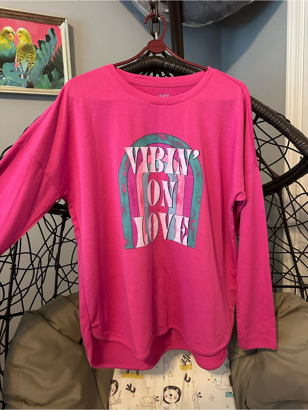 Vibrant Pink 'Vibin' On Love' Graphic Sweatshirt